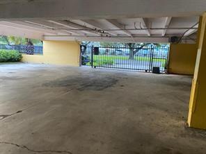 Image 23 of 25 For 1975 135th St  3r