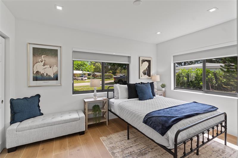 Image 18 of 61 For 1561 23rd Ave