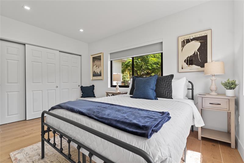 Image 19 of 61 For 1561 23rd Ave