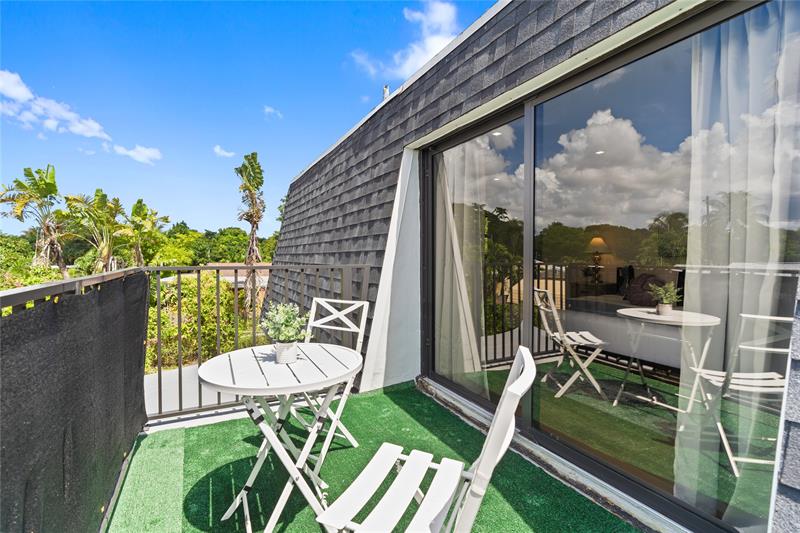 Image 36 of 61 For 1561 23rd Ave