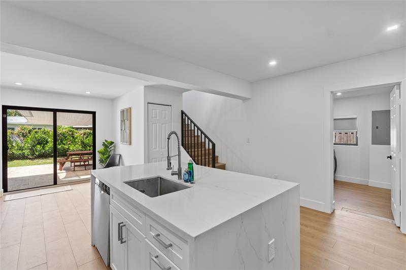 Image 39 of 61 For 1561 23rd Ave