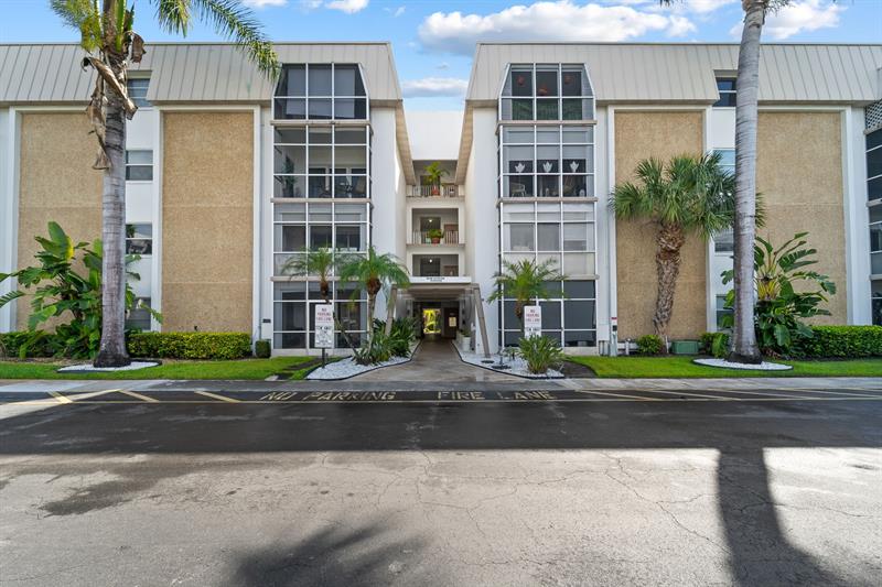 Image 13 of 13 For 3000 16th Ave  312