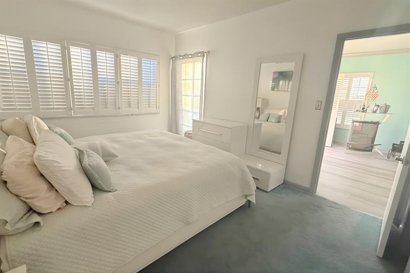 Image 9 of 11 For 4117 Bougainvilla Dr 415