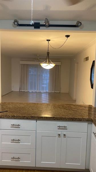 Image 7 of 9 For 230 Federal Hwy  104