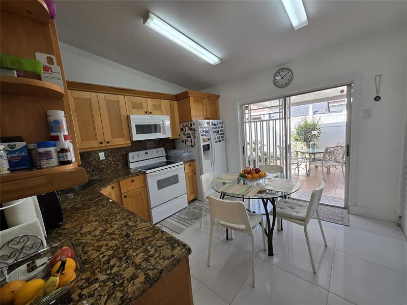 Image 9 of 12 For 7635 181st St