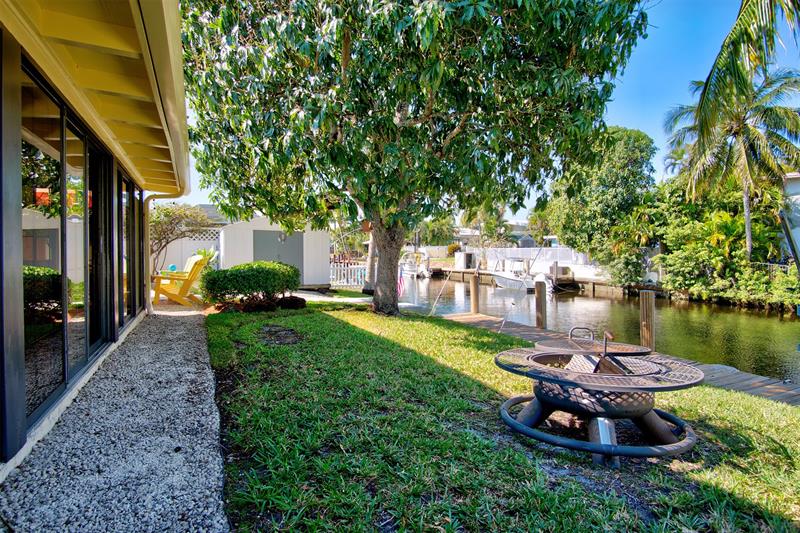 Image 22 of 26 For 2555 Nassau Ln