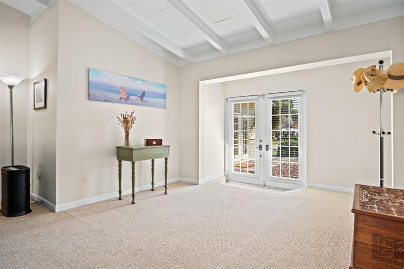 Image 8 of 26 For 2555 Nassau Ln