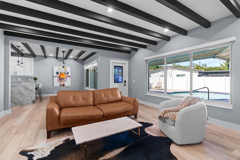 Image 24 of 58 For 2224 6th Ter