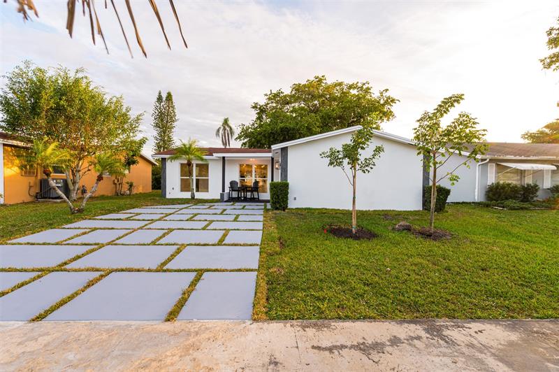 Image 38 of 38 For 11450 32nd Pl