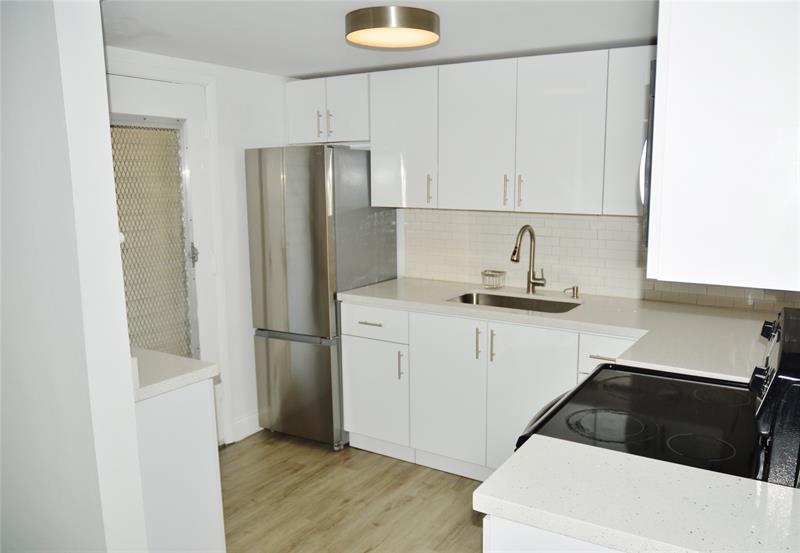 Image 3 of 33 For 4770 10th Ct  312