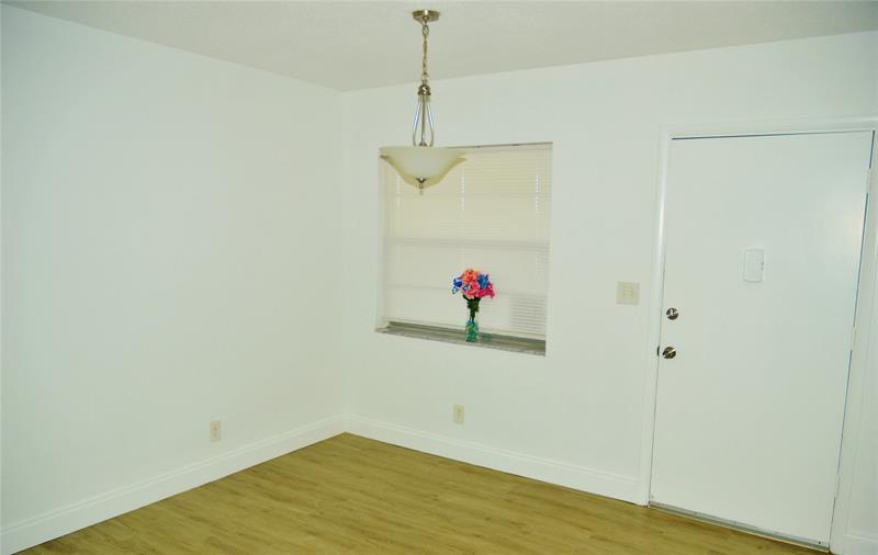 Image 9 of 33 For 4770 10th Ct  312