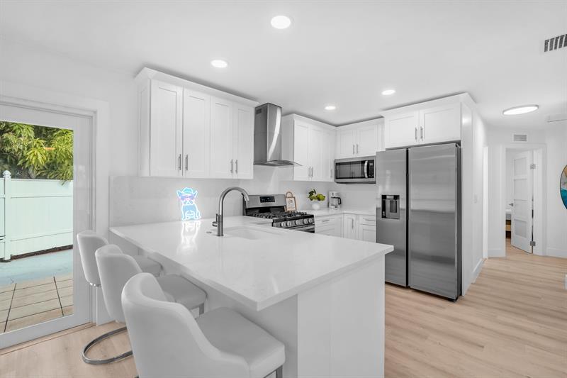 Image 14 of 27 For 3308 El Vedado Ct