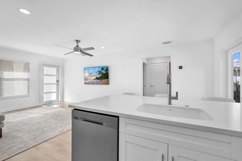 Image 16 of 27 For 3308 El Vedado Ct