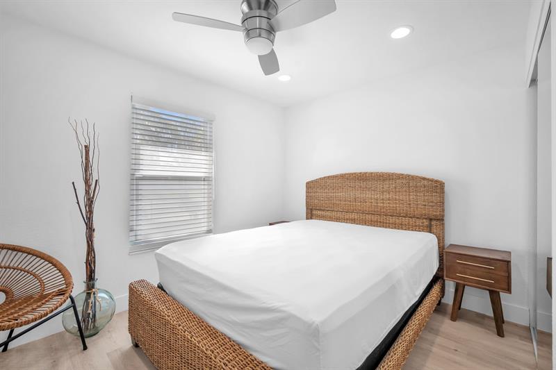 Image 22 of 27 For 3308 El Vedado Ct