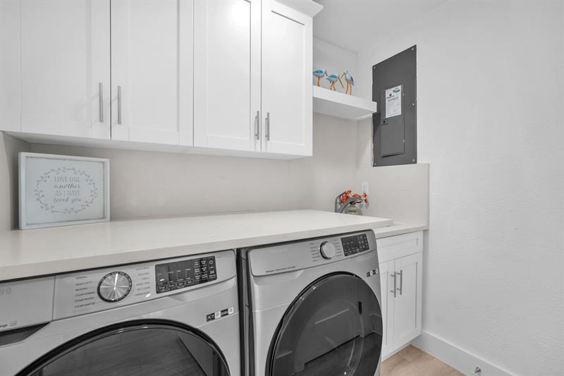 Image 26 of 27 For 3308 El Vedado Ct