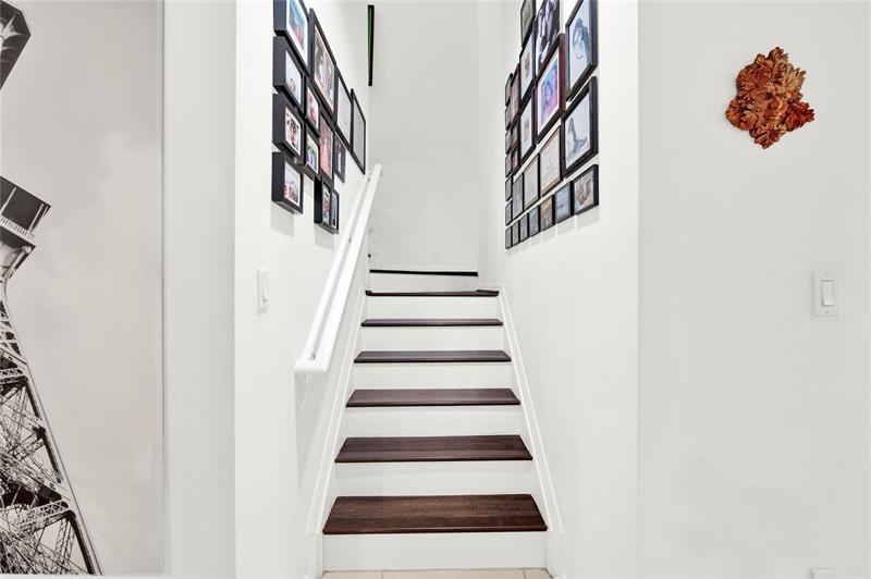 Image 17 of 43 For 805 191st St