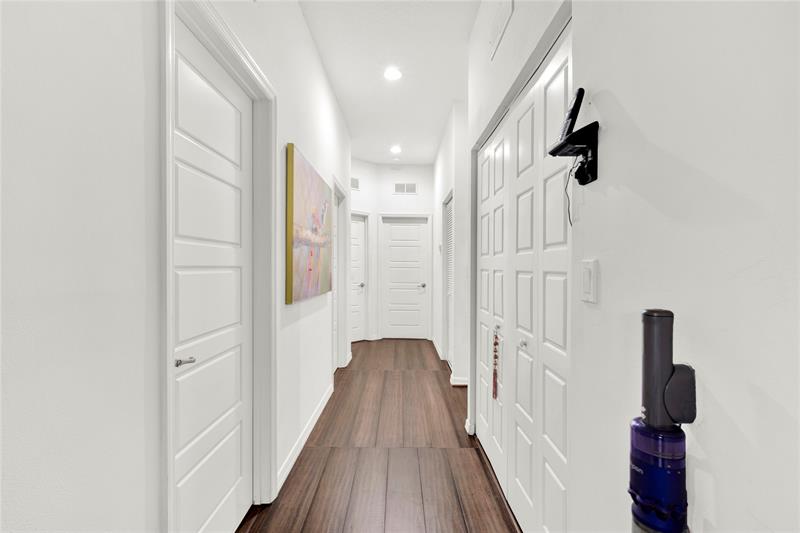 Image 24 of 43 For 805 191st St