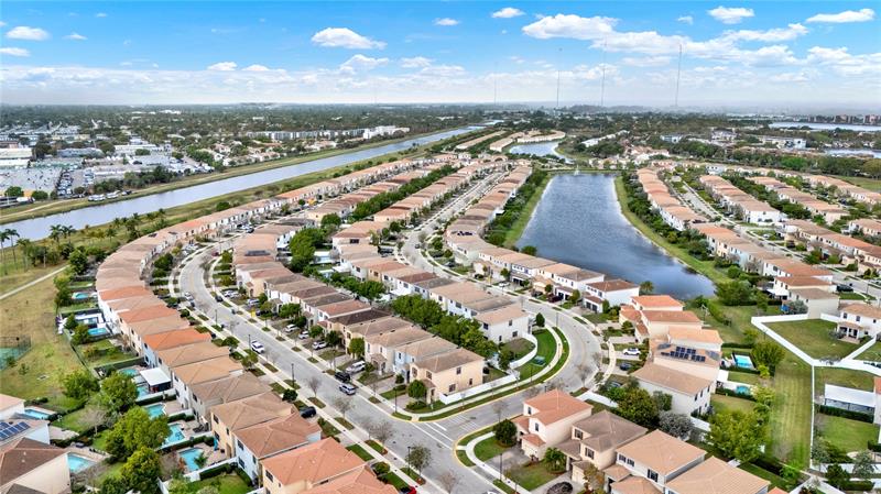 Image 42 of 43 For 805 191st St