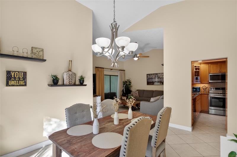 Image 10 of 36 For 1804 Tamarind Ln