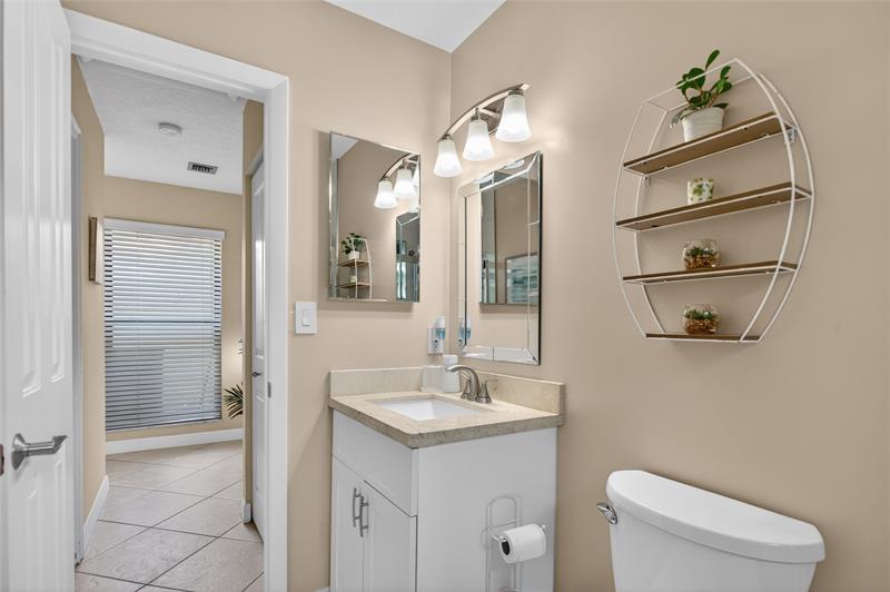 Image 23 of 36 For 1804 Tamarind Ln