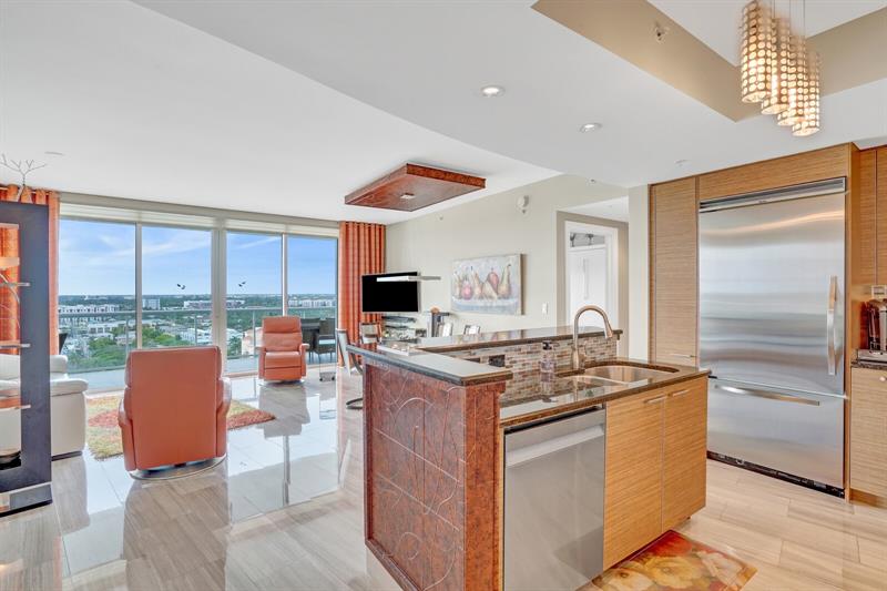 Image 10 of 44 For 1 Ocean Blvd  1512