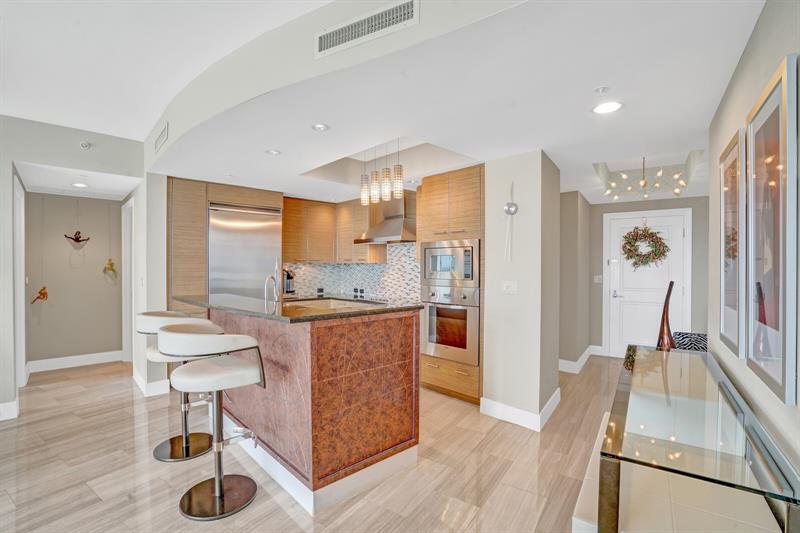 Image 11 of 44 For 1 Ocean Blvd  1512