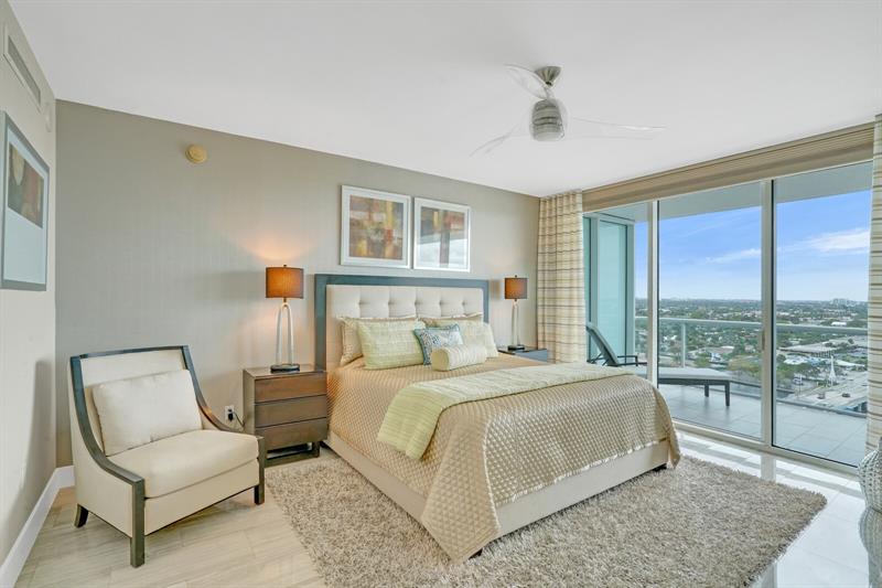 Image 19 of 44 For 1 Ocean Blvd  1512