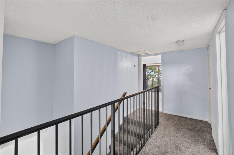 Image 17 of 60 For 16 Toledo Ct  3-38