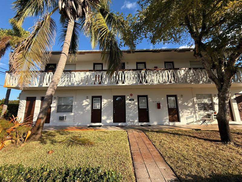 Details for 101 9th St  11, Hallandale Beach, FL 33009