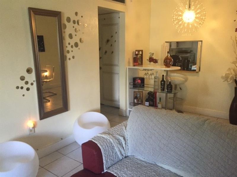 Image 5 of 11 For 1715 Miami Gardens Dr 129