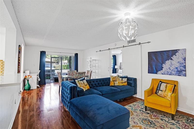 Image 2 of 33 For 12131 Royal Palm Blvd  #2e