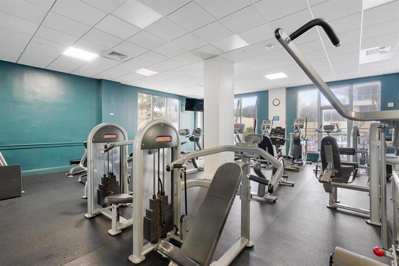 Image 22 of 23 For 4001 Ocean Dr 8e