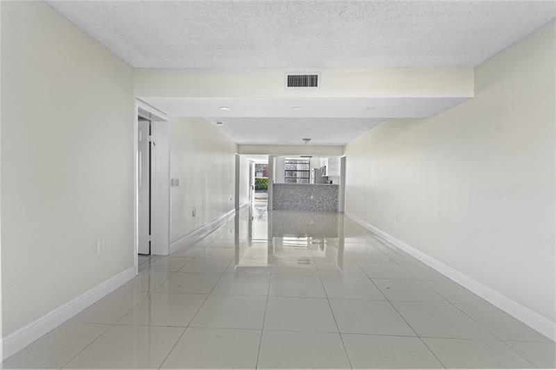 Image 30 of 56 For 1719 Whitehall Dr