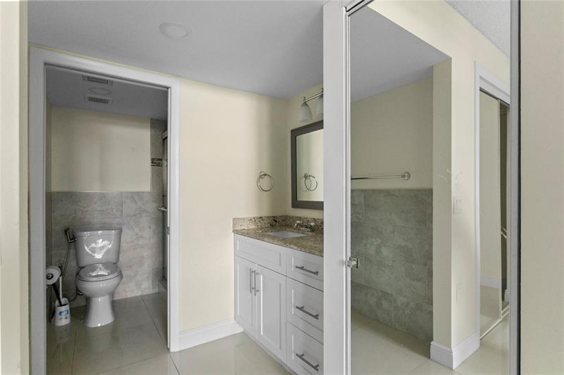 Image 38 of 56 For 1719 Whitehall Dr