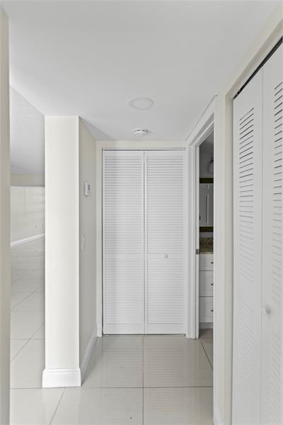 Image 8 of 56 For 1719 Whitehall Dr