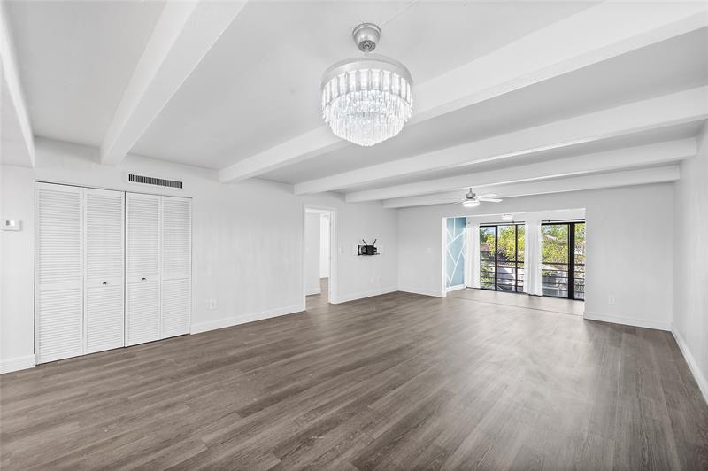 Image 12 of 32 For 10120 Boca Entrada Blvd  409