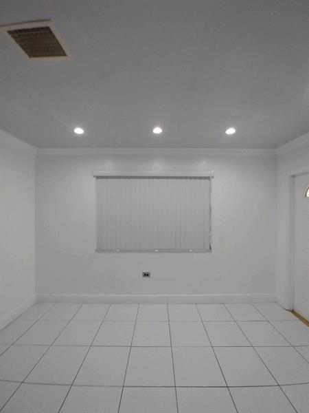 Details for 2606 Alcazar Dr, Miramar, FL 33023