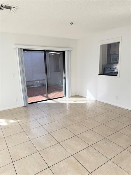 Image 7 of 14 For 14838 Wildflower Ln  14838