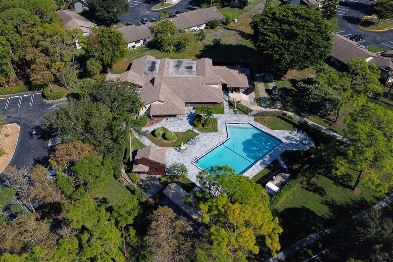 Image 54 of 64 For 381 Ottawa Ct