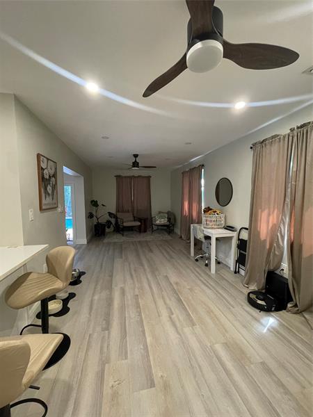 Image 11 of 21 For 8948 53rd St