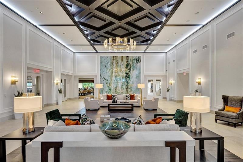 Image 30 of 41 For 11043 Boca Woods Ln