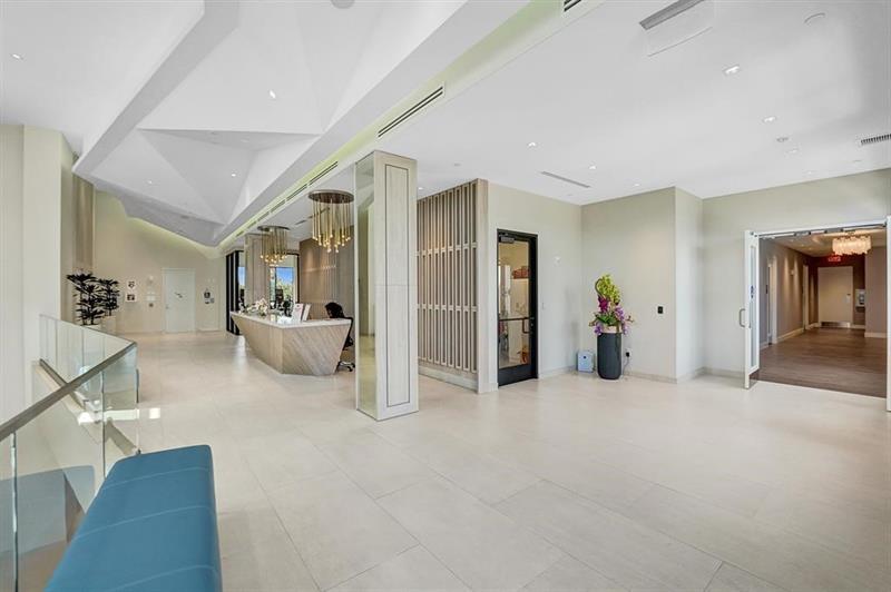 Image 35 of 41 For 11043 Boca Woods Ln