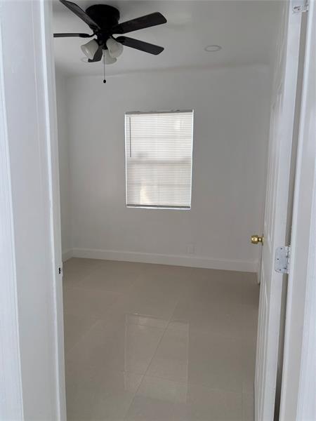 Image 10 of 12 For 5635 Grant St