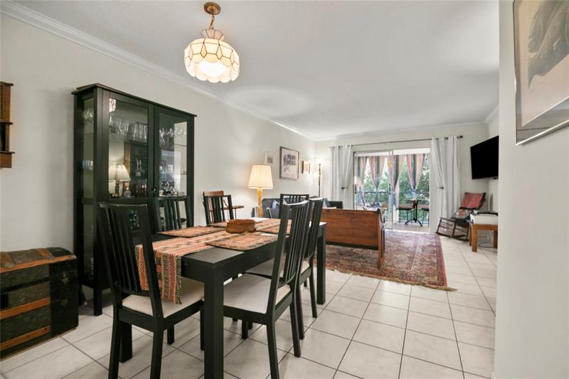 Image 2 of 21 For 2301 14th Street Cswy  303-e