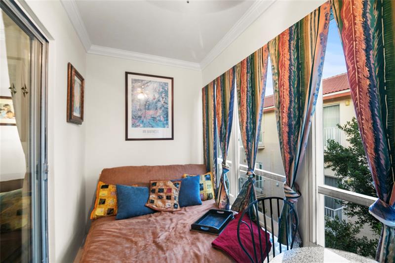 Image 7 of 21 For 2301 14th Street Cswy  303-e