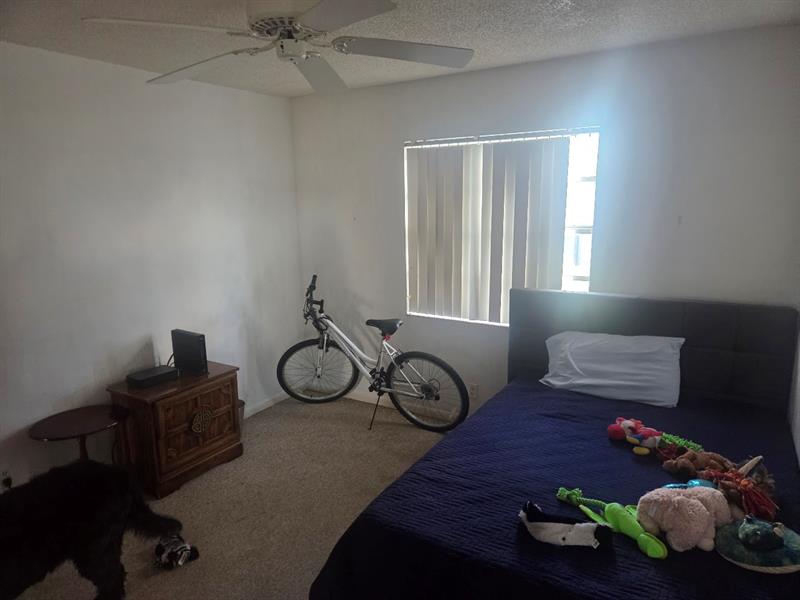 Image 10 of 10 For 91 Burgundy B  B