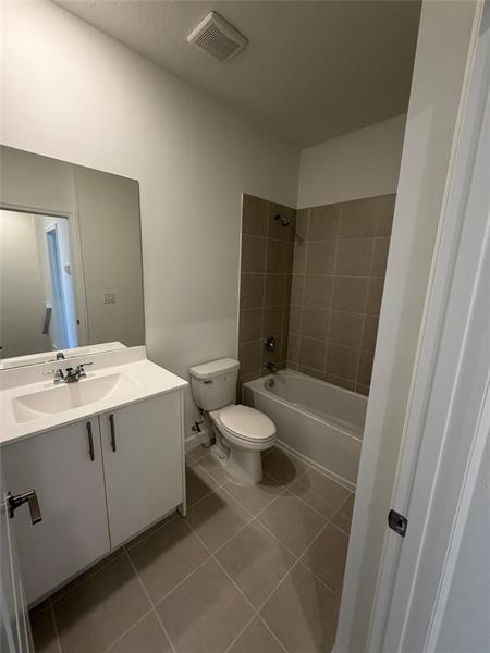 Image 12 of 15 For 1131 2 St  