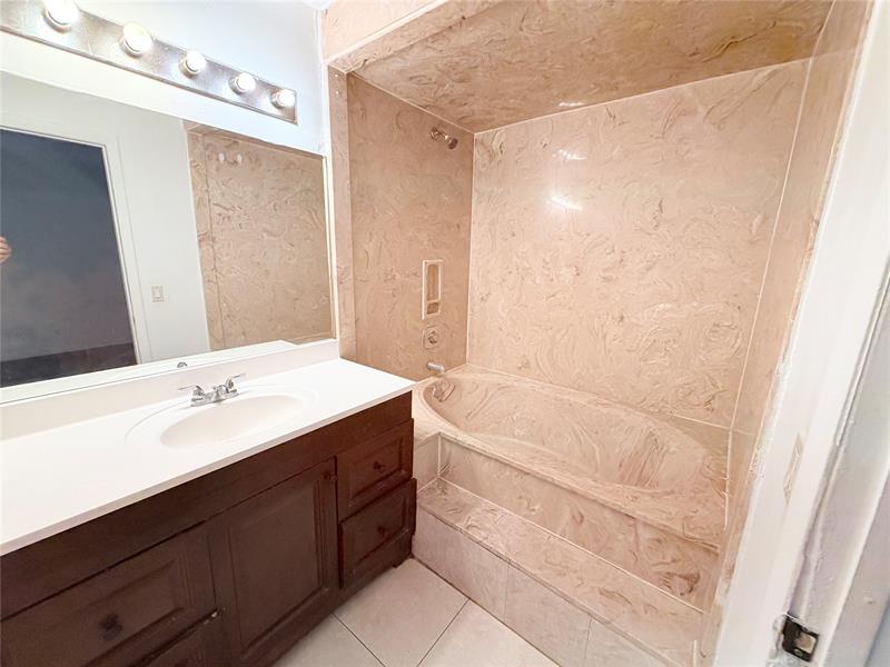 Image 13 of 18 For 34 Crossings Cir  D