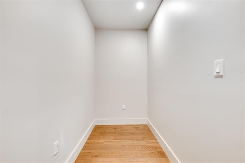 Image 15 of 29 For 424 2nd St  