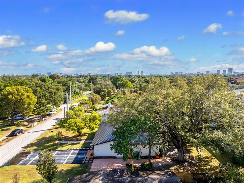 Image 29 of 29 For 424 2nd St  